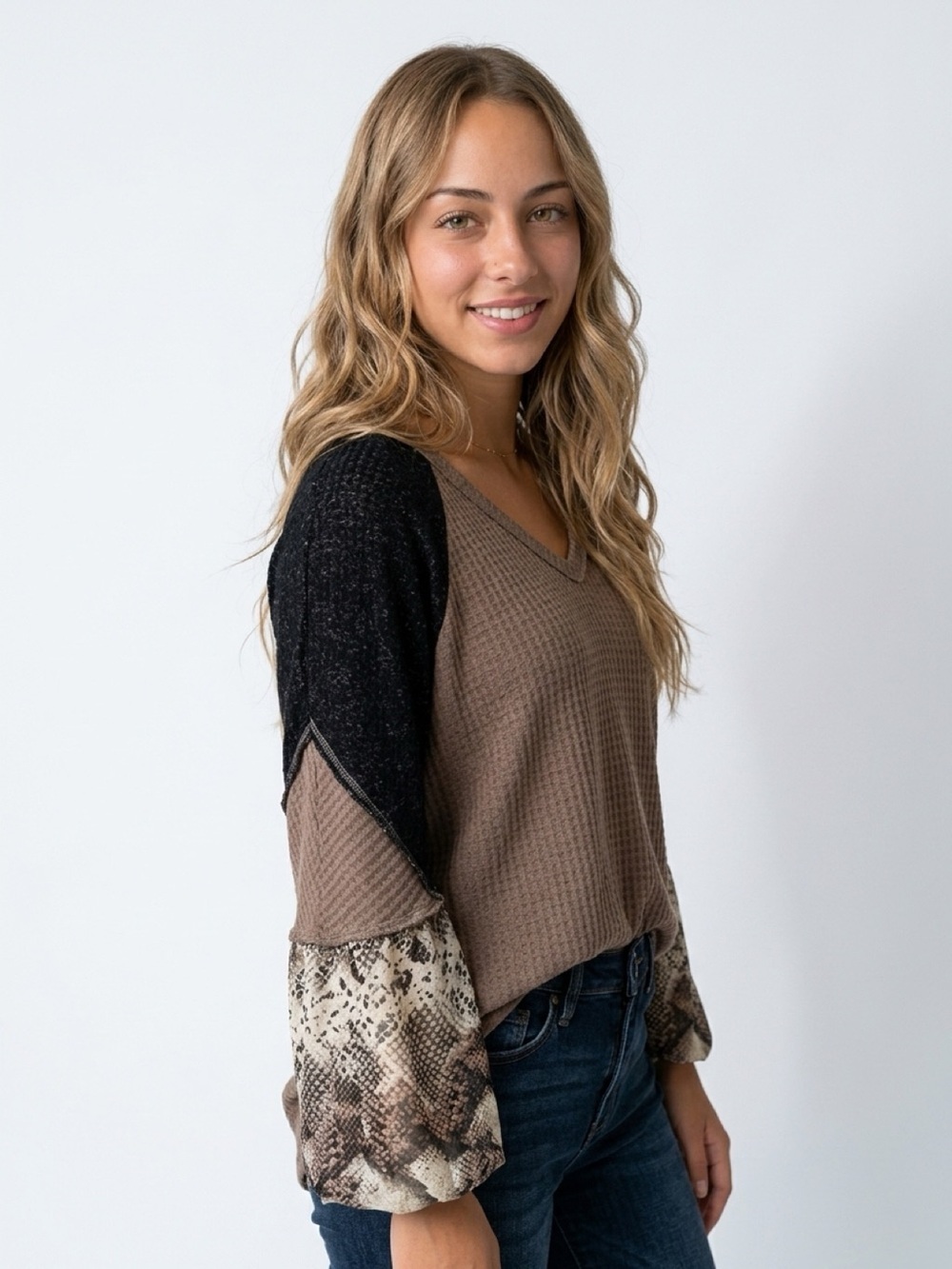Hummingbird Women's V-Neck Waffle Knit Animal Print Blouse Size S